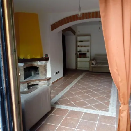 Apartamento La Tana Nel Bosco *